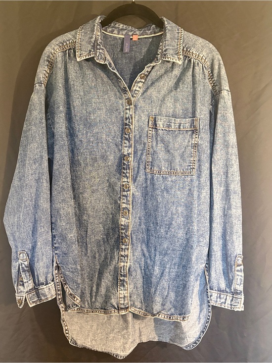 Pilcro Tops - Pilcro Anthropologie Oversized Chambray Denim Button Down Shirt Small Cotton